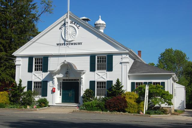 West Newbury, MA 01985